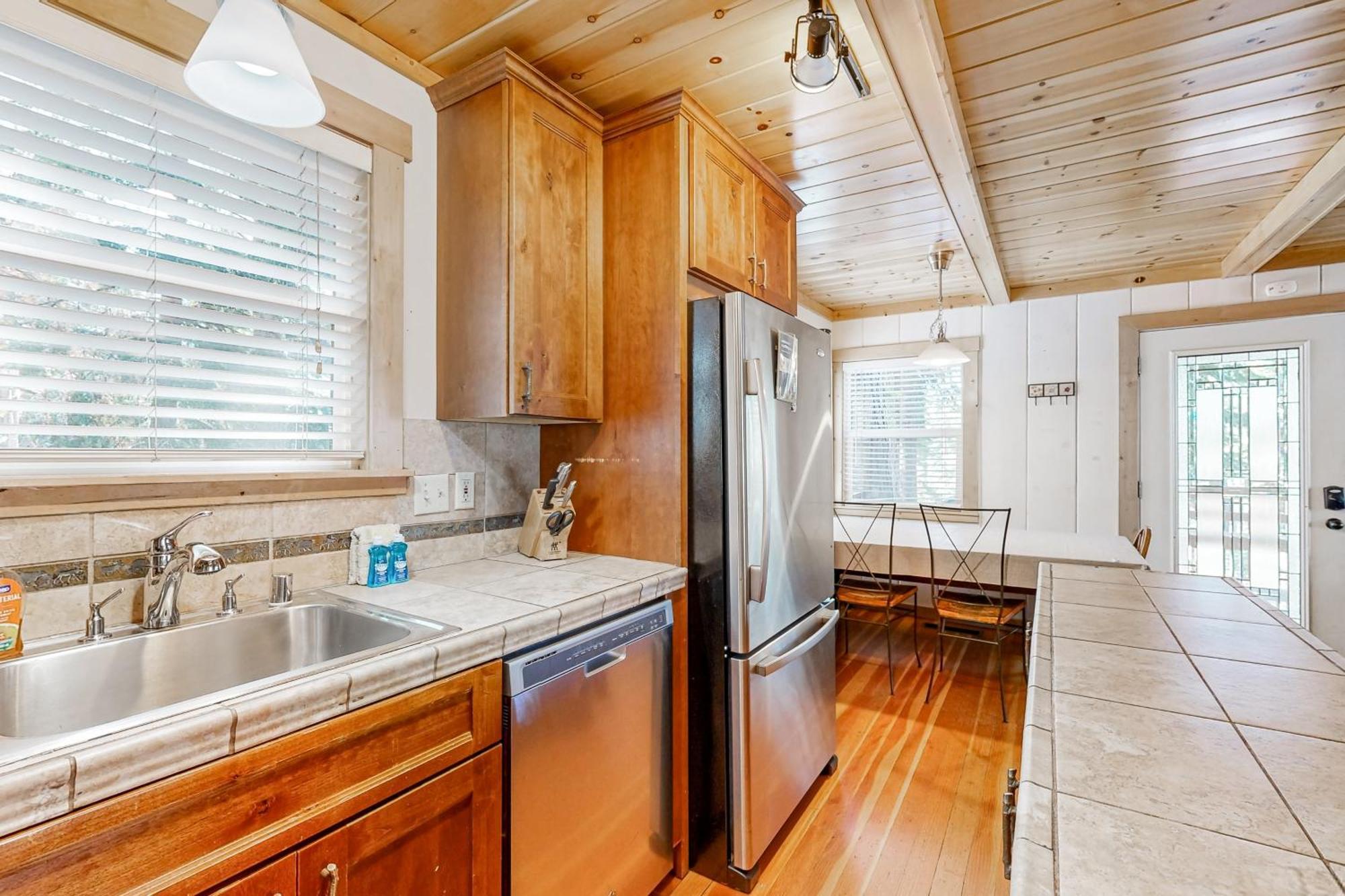 Chic Carnelian Bay Cabin 외부 사진